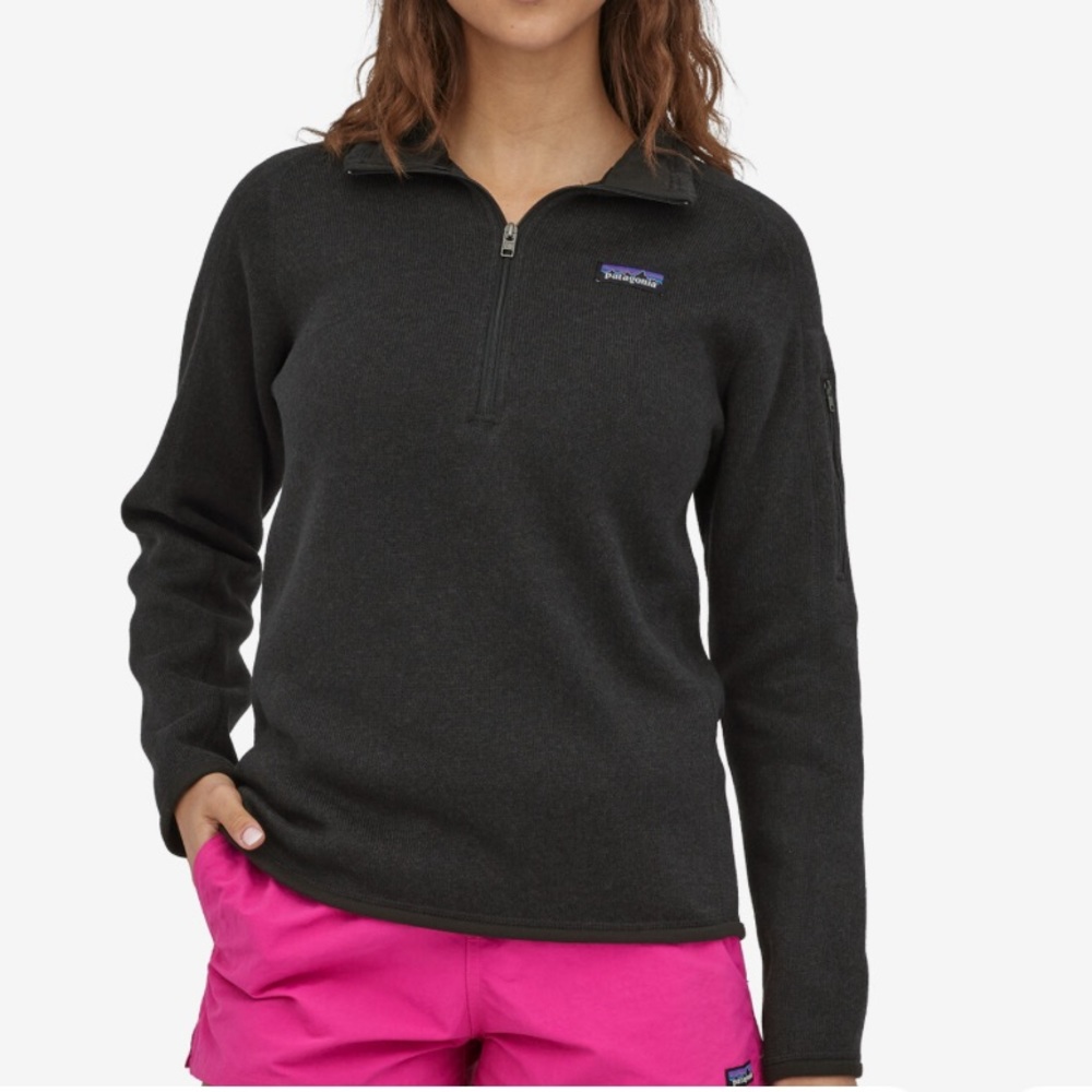 Black Patagonia Women’s Quarter Zip - XS
